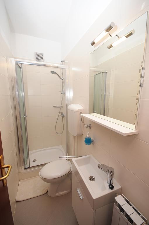 Apartament Vv พูลา ห้อง รูปภาพ
